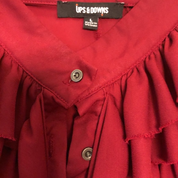 Cute Ruffle top🎉🎊 - Picture 5 of 8